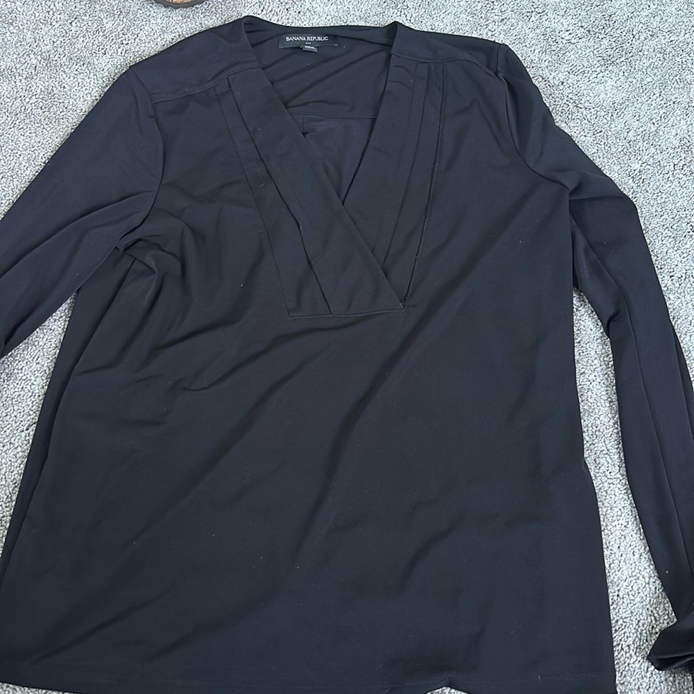Banana republic black longsleeve